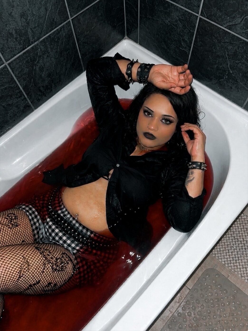 JXDARAGE Unleashes Raw Emotion in New Single "Revenge"