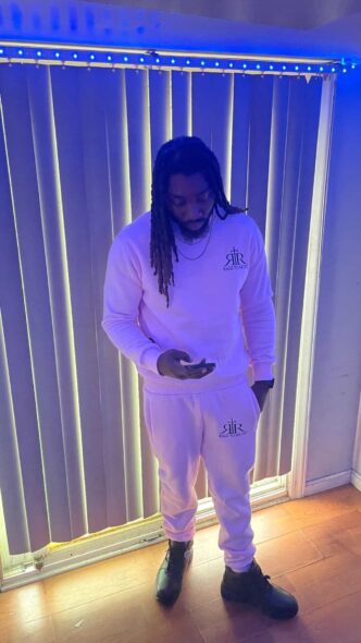 Oso G Delivers a Nostalgic Yet Contemporary Vibe with "4Play"